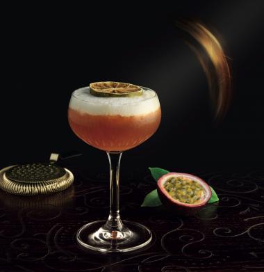 Beehive - Cocktail Classics Born to Bee